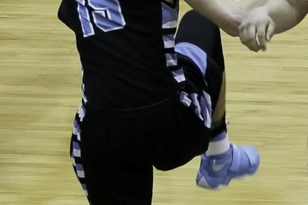 NBA媒体日金州勇士亮相 库里新赛季西部争冠与阵容深度前景分析